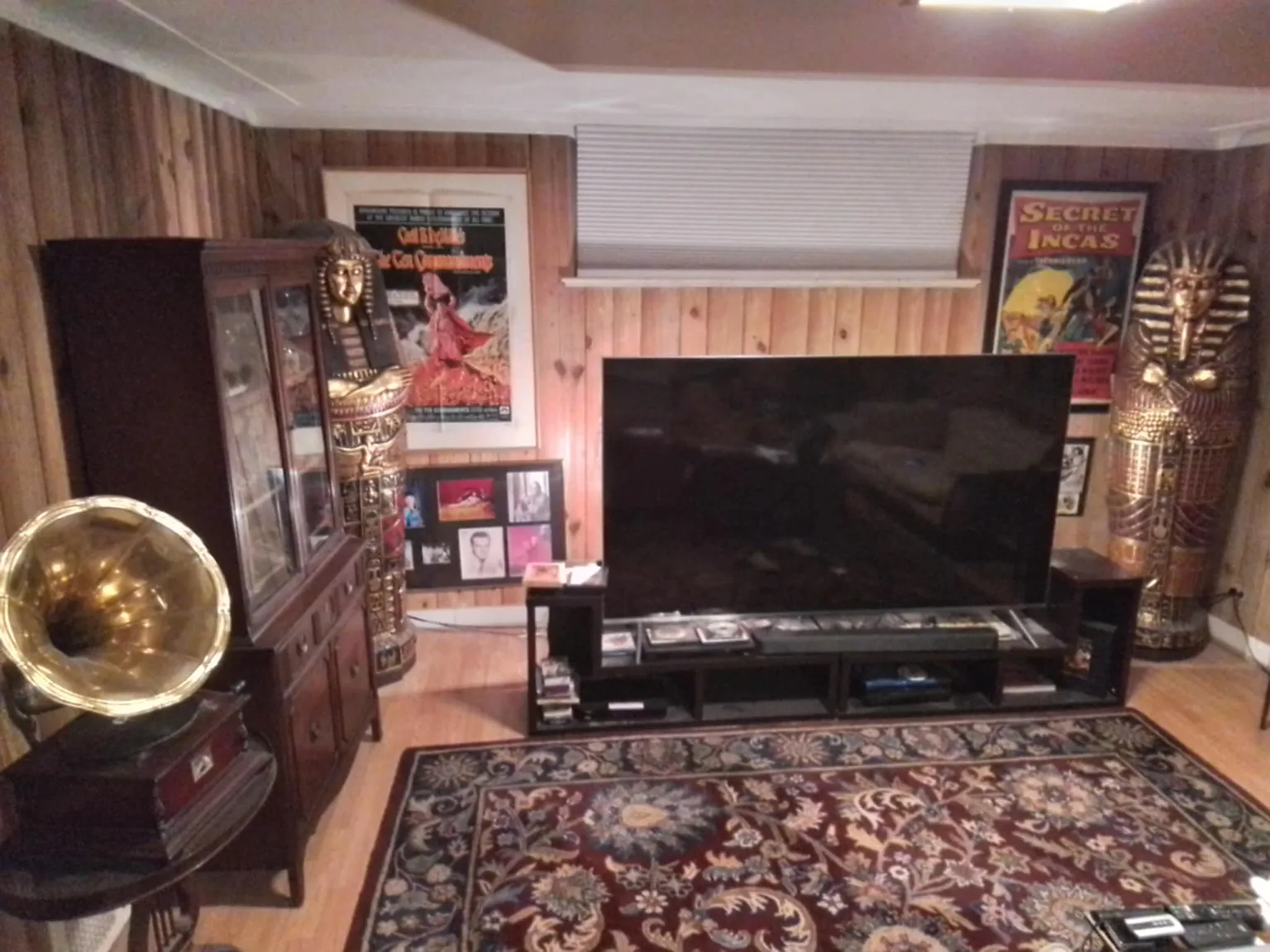 2580 N Monaco Pkwy — Photo 2