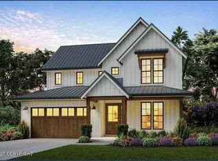 9101 Chapelle Cir, Anchorage, AK 99507