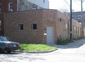1st image of 456 N Oakley Blvd