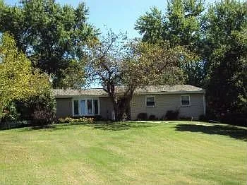 2544 Brandt School Rd photo 1