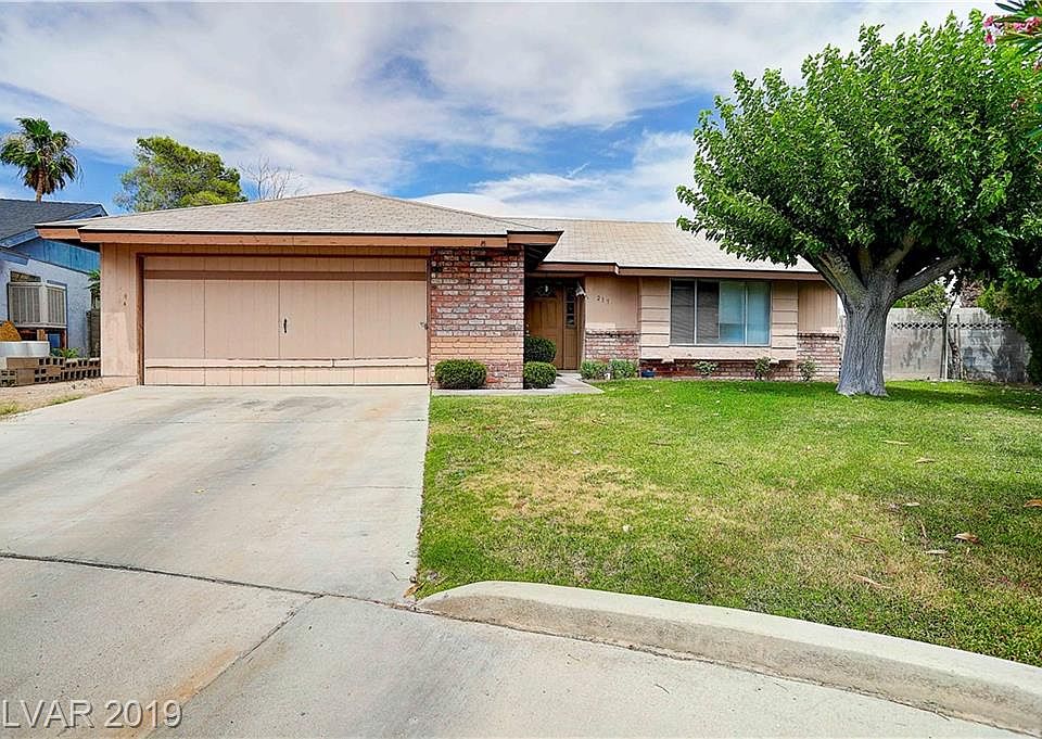 1st image of 217 Moller Cir