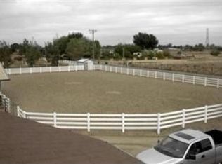 25125 N Pearl Rd, Acampo, CA 95220