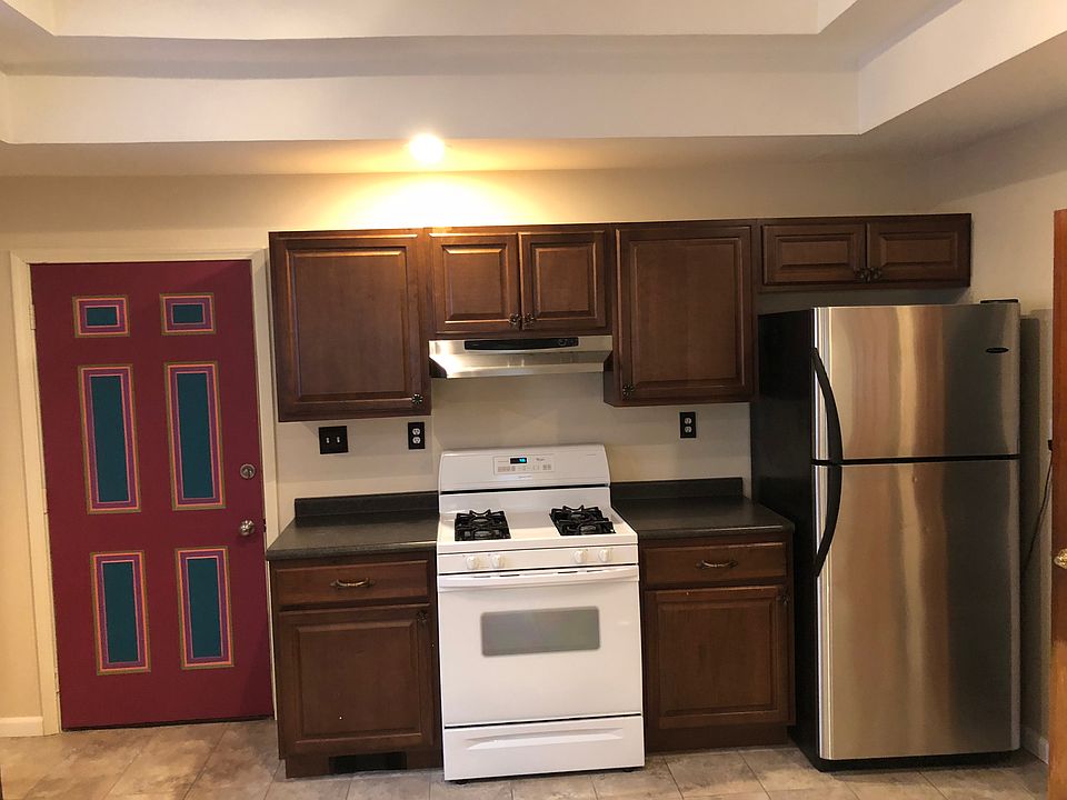 1st image of 514 Gould Ave APT 1