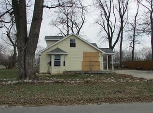 105 E Cermak Rd, Braidwood, IL 60408