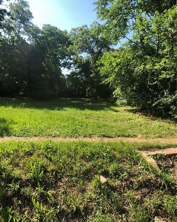1st image of 3601 Sidney St