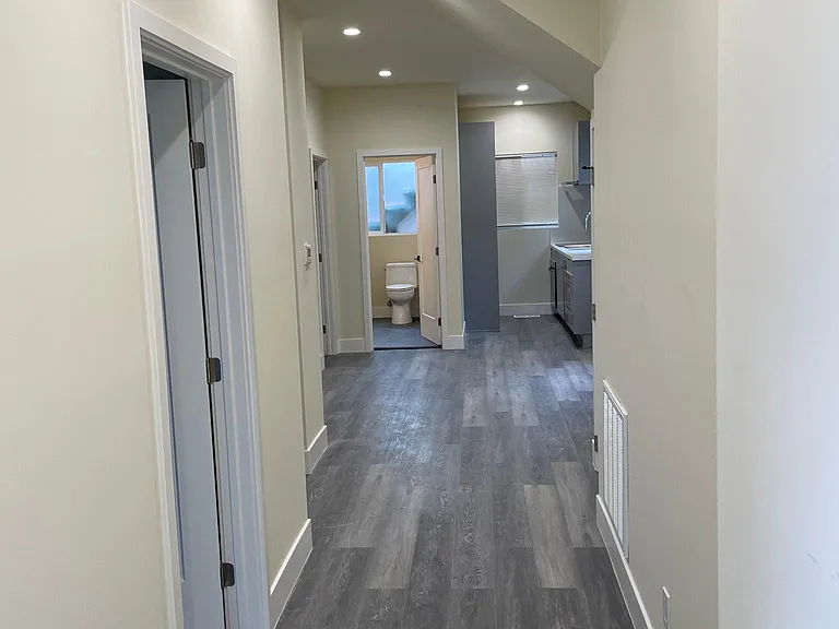 1825 Berkeley Way — Photo 6