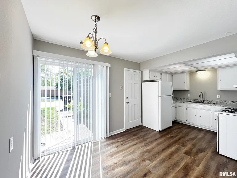 4022 N Westport Ct — Photo 7