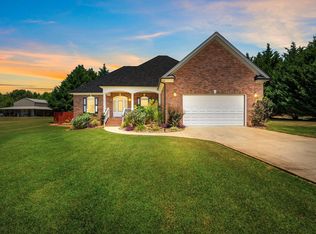 112 Old Leonard Rd, Woodruff, SC 29388