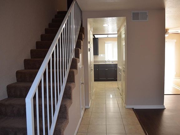 3rd image of 1830 Drescher St Unit B
