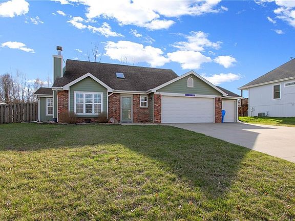 2nd image of 2280 Valley View Dr