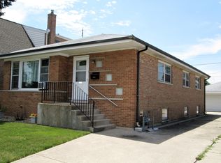 9236 Central Ave, Oak Lawn, IL 60453
