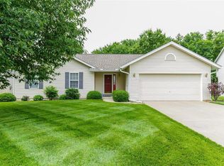 403 Meadowside Court St, Saint Charles, MO 63304
