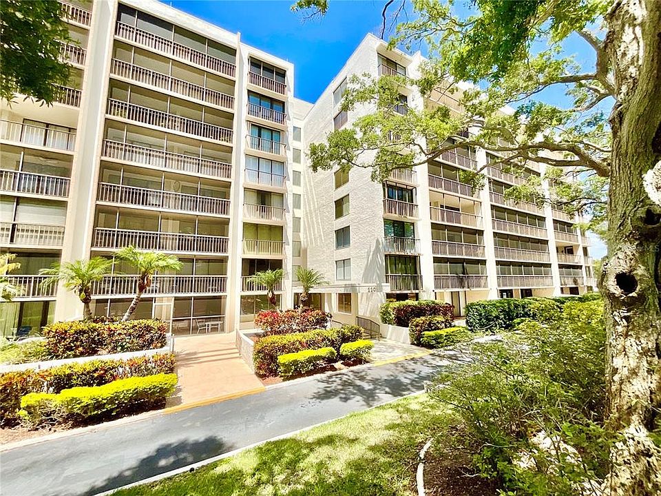 1st image of 220 BELLEVIEW BOULEVARD #810