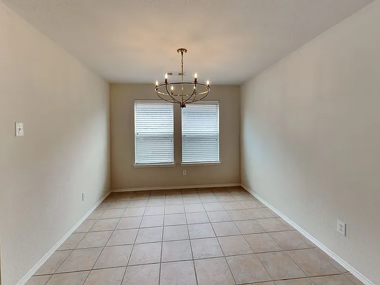 9045 Trail Blazer Dr — Photo 8