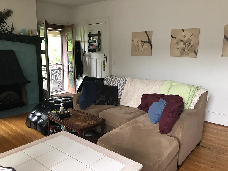 719 Park Ave #12 — Photo 3