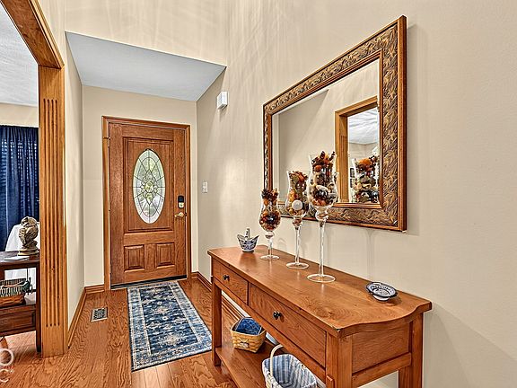 4th image of 7291 Plantation Ln
