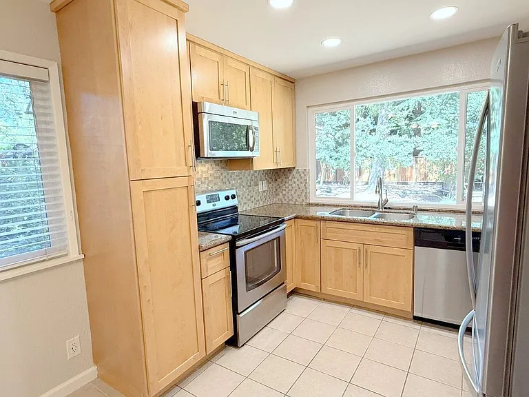 2690 Danville Blvd — Photo 11