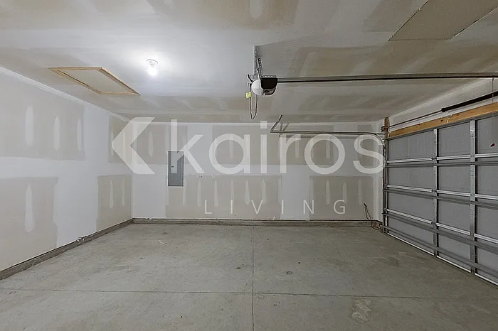 2502 Kenton Ct SE — Photo 18