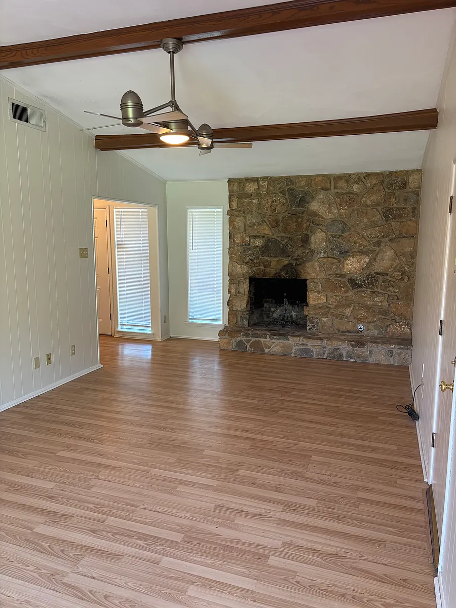 Building Photo - 2708 Runningbrook Ln