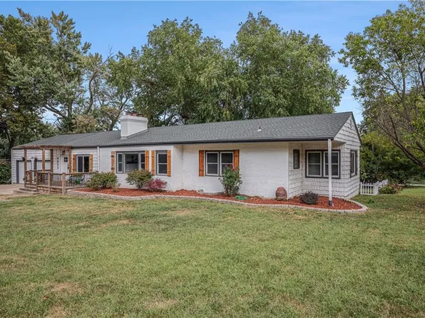 6025 Nall Ave, Mission, KS 66202