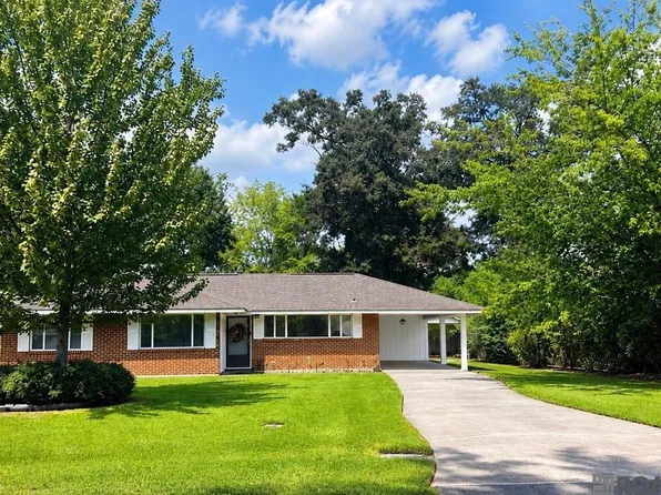 9865 Miraflores Dr, Baton Rouge, LA 70815