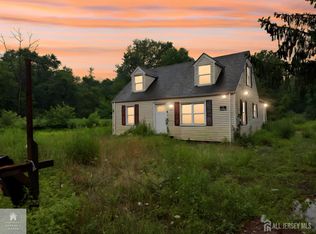 5 Union Hill Rd, Monroe Township, NJ 08831