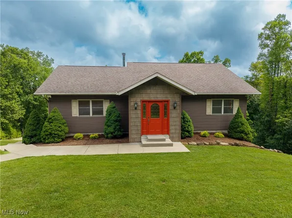 114 Buckner Bend Rd, Walker, WV 26180