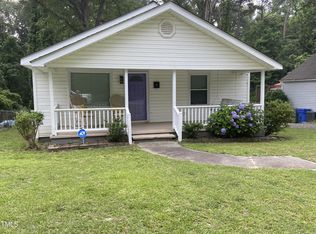218 Ballentine St, Fuquay Varina, NC 27526