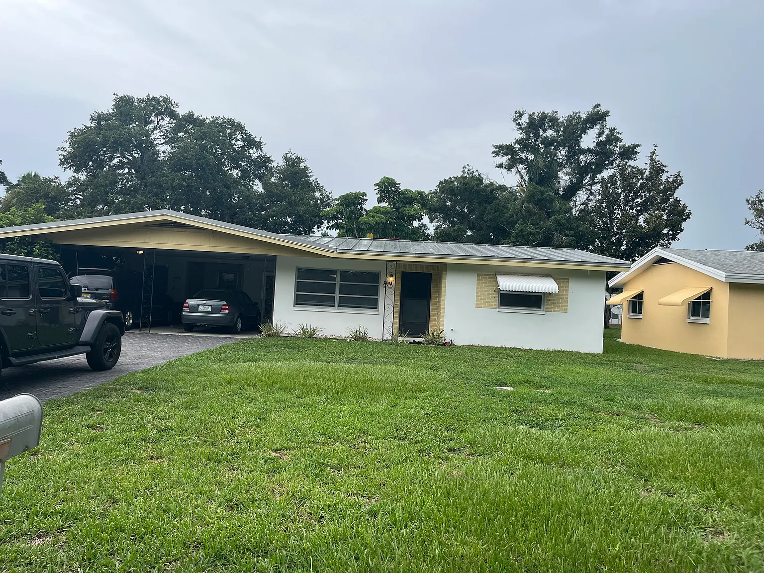 2 bed, 900 sqft, $1,750 — Photo 1