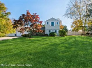 7 Trinity Pl, Toms River, NJ 08753