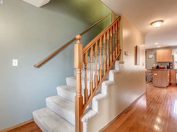 2nd image of 2202 NE 109th St
