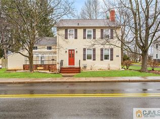 609 Plainsboro Rd, Plainsboro, NJ 08536