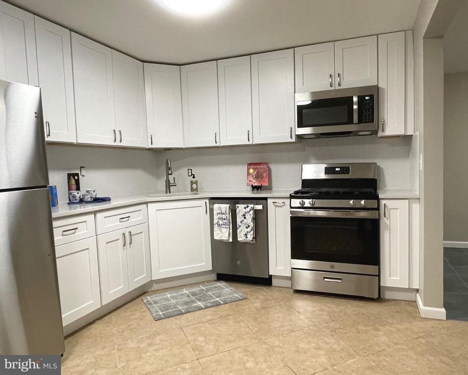 3339 Huntley Square Dr APT T-2, Temple Hills, MD - View 5