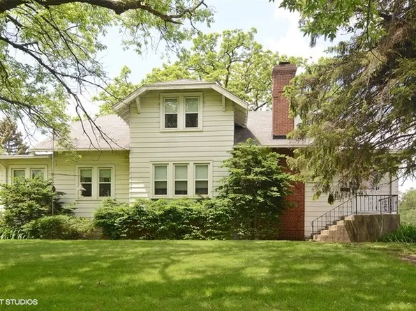 101 E Palatine Rd, Prospect Heights, IL 60070