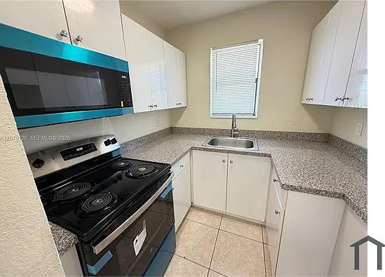2 bed, 750 sqft, $1,750 — Photo 2