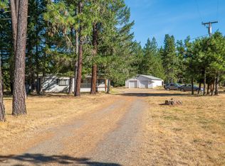 190 Martin Rd, Cave Junction, OR 97523