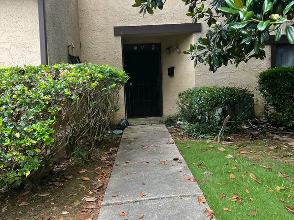 17 Tiburon Dr #17, Lithonia, GA 30038