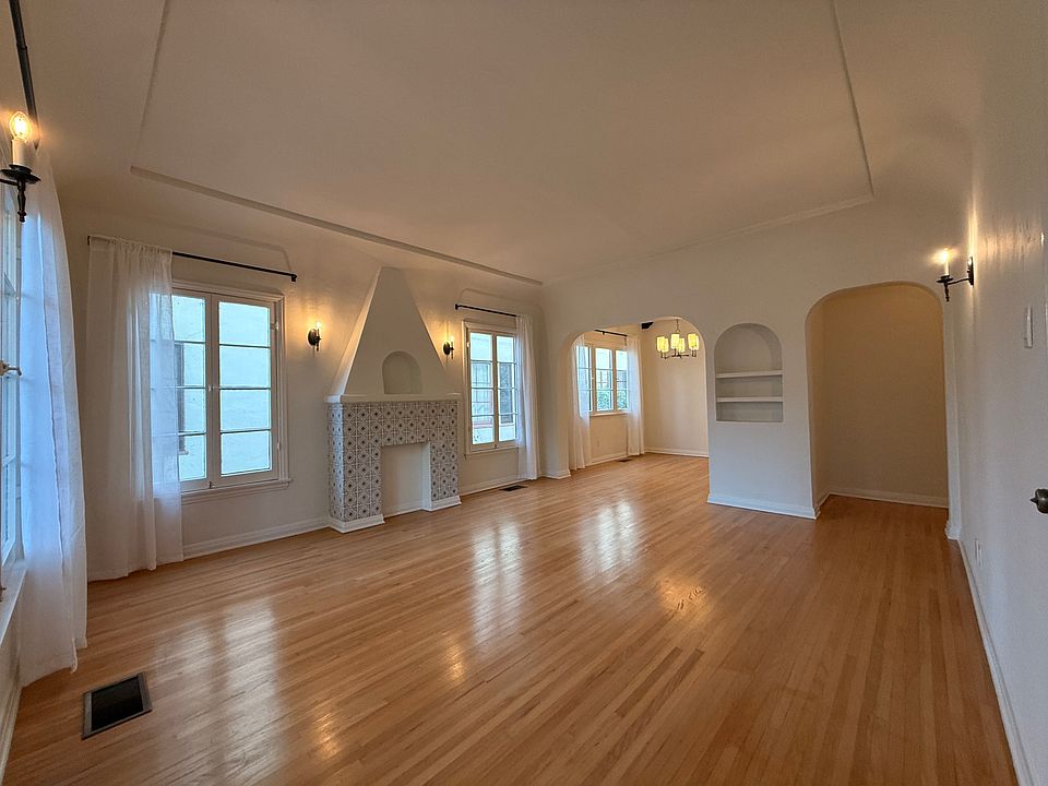 1st image of 1437 S Holt Ave #1439