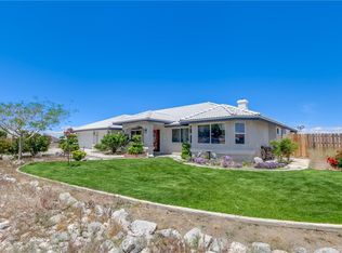 988 Del Rosa Rd, Pinon Hills, CA 92372