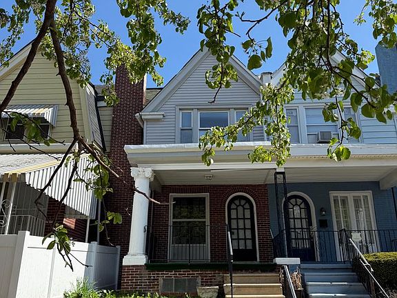 3rd image of 1227 Marlyn Rd