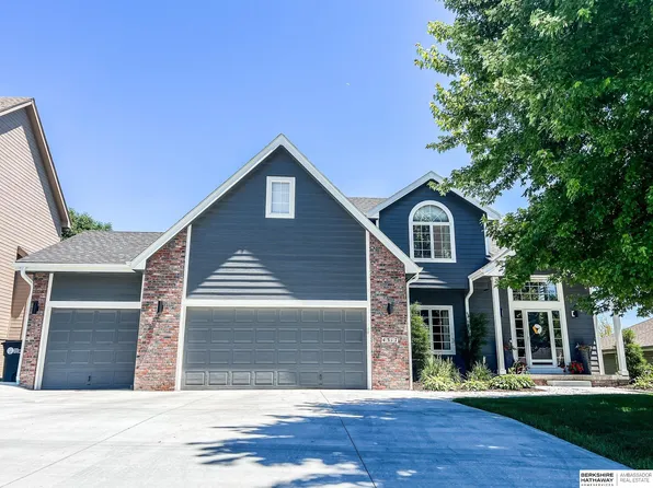 4317 N 161st St, Omaha, NE 68116
