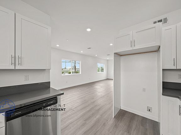 3rd image of 10501 Buford Ave #G