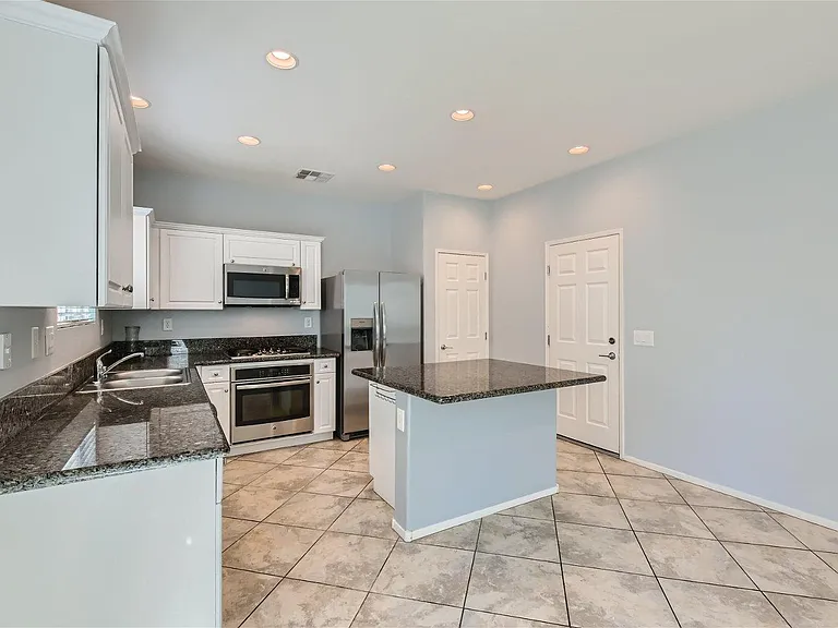 10643 Forum Peak Ln — Photo 5