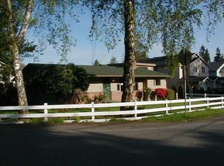 7532 Lower Ridge Rd, Everett, WA 98203