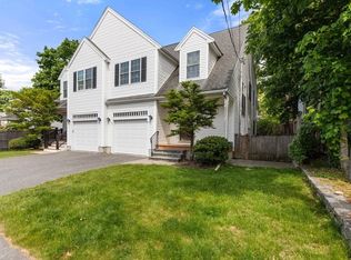 45 Crescent Rd UNIT 45, Needham Heights, MA 02494