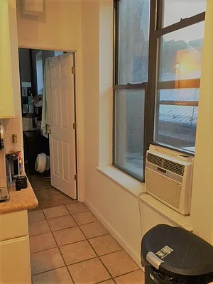 Rented by Yael Dunsky Real Estate | media 22