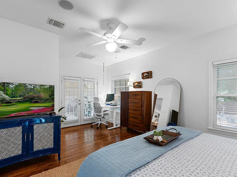 3305 Harris Park Ave — Photo 24