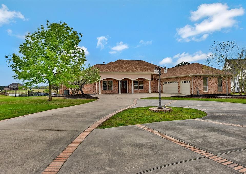 1st image of 8866 Taylors Ct