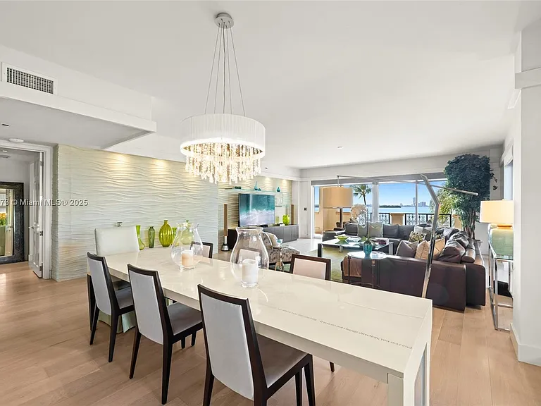 4924 Fisher Island Dr #4924 — Photo 11