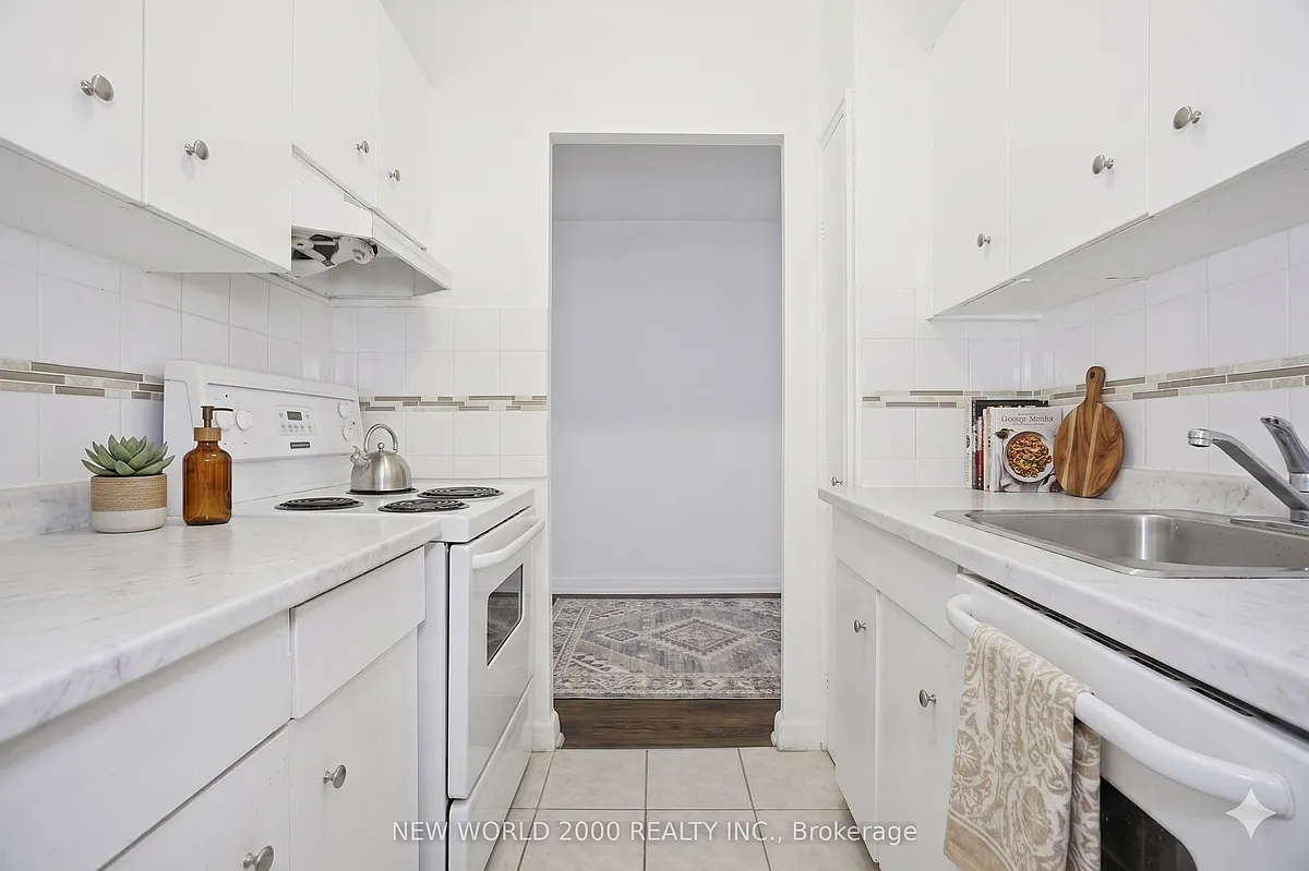 Building Photo - 88 Bernard Ave #206